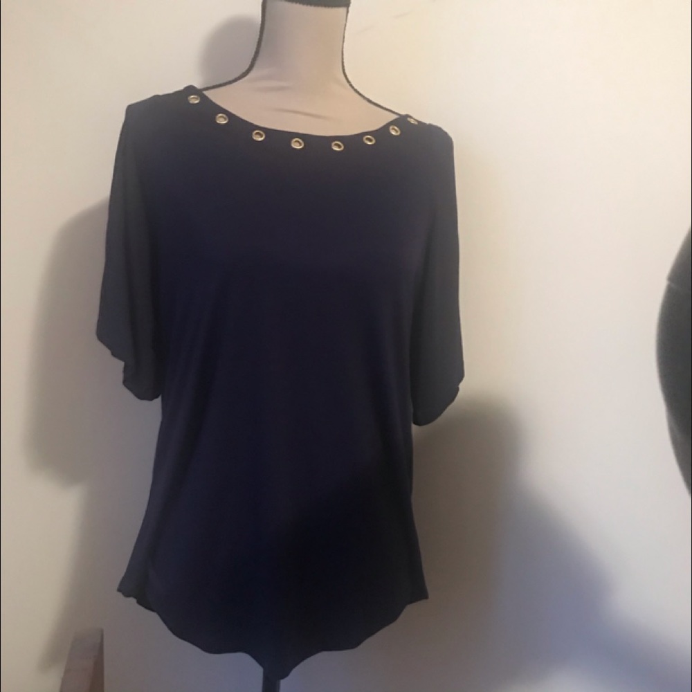 Cable & Gauge - Navy top - Cold Shoulder NWT